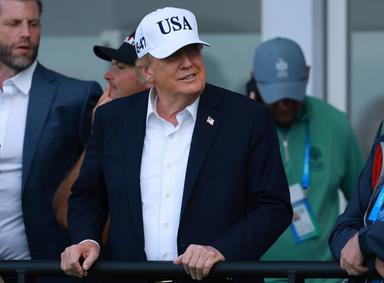 Trump attacca la Corte Suprema, 'ha deluso l'America, si fa intimidire dai dem'