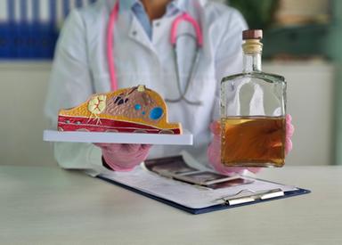 Oms, alcol causa quasi 40 mila casi di tumore al seno in Europa