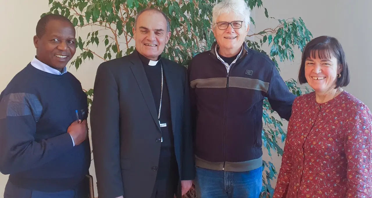 Riforestazione in Uganda, piantati 9.000 pini grazie alla diocesi di Bolzano Bressanone