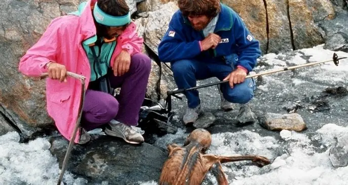 Messner: «Ötzi parla e ci racconta la storia delle Alpi»