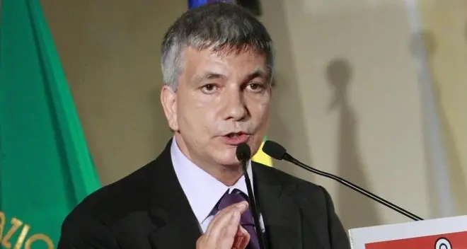 Vendola: «L’autonomia deve cambiare»