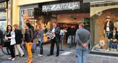 Ecco le grandi catene apre Piazza Italia arriverà anche H&M