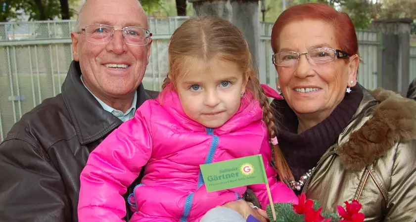 Che grande emozione la festa dei nonni alla Scuola Airone