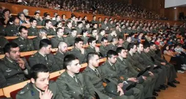 Fanfara degli alpini: apprezzato il gesto distensivo del sindaco Svp