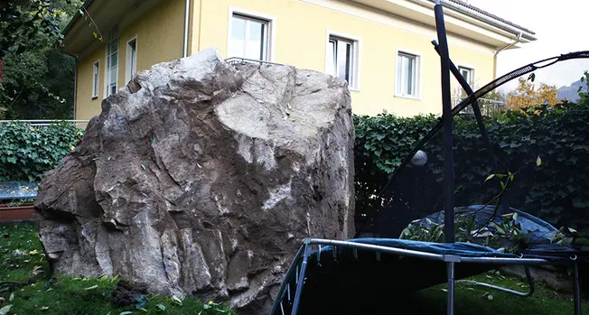 «Prevedibile la frana in via Defregger»