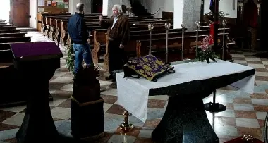 Pedofilia sui chierichetti: torna libero l'aiuto parroco di Varna