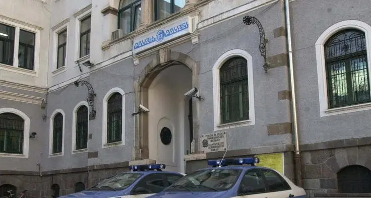 È «caccia» alla baby gang guidata dalle ragazzine