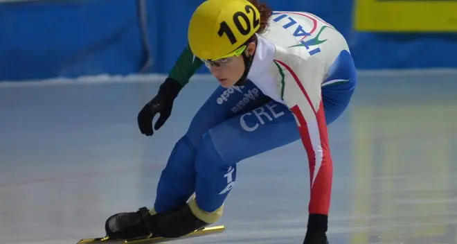 Short track, la Tombolato di bronzo