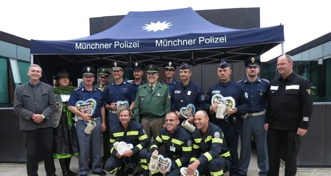 Poliziotti altoatesini all’Oktoberfest: arrestati 6 italiani e denunciati in 90