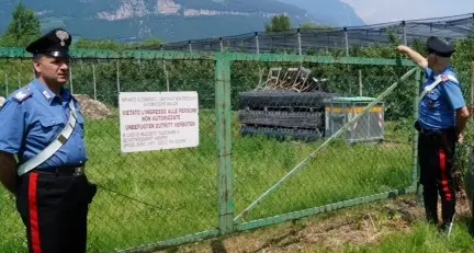 Rubano materiale metallico, arrestati due nomadi