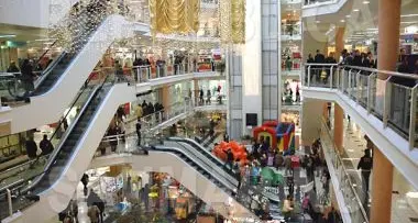 Una famiglia su 4 compra fuori provincia