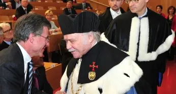 Università, un varo con polemica