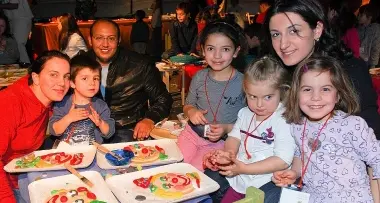 Thuniversum: i bambini diventano pasticcieri