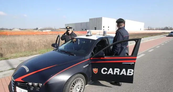 Merano, i carabinieri arrestano tre persone che stavano per effettuare una rapina