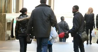 Pressing per l'ordinanza anti-mendicanti