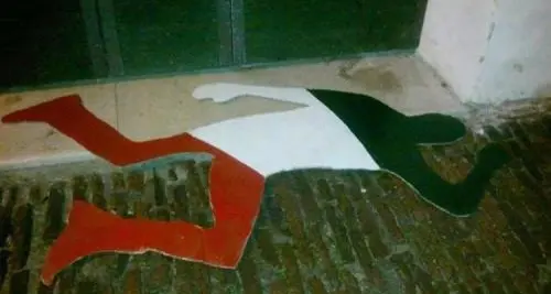 Blitz degli Skinheads: volantini davanti alla sede della Caritas di Bolzano