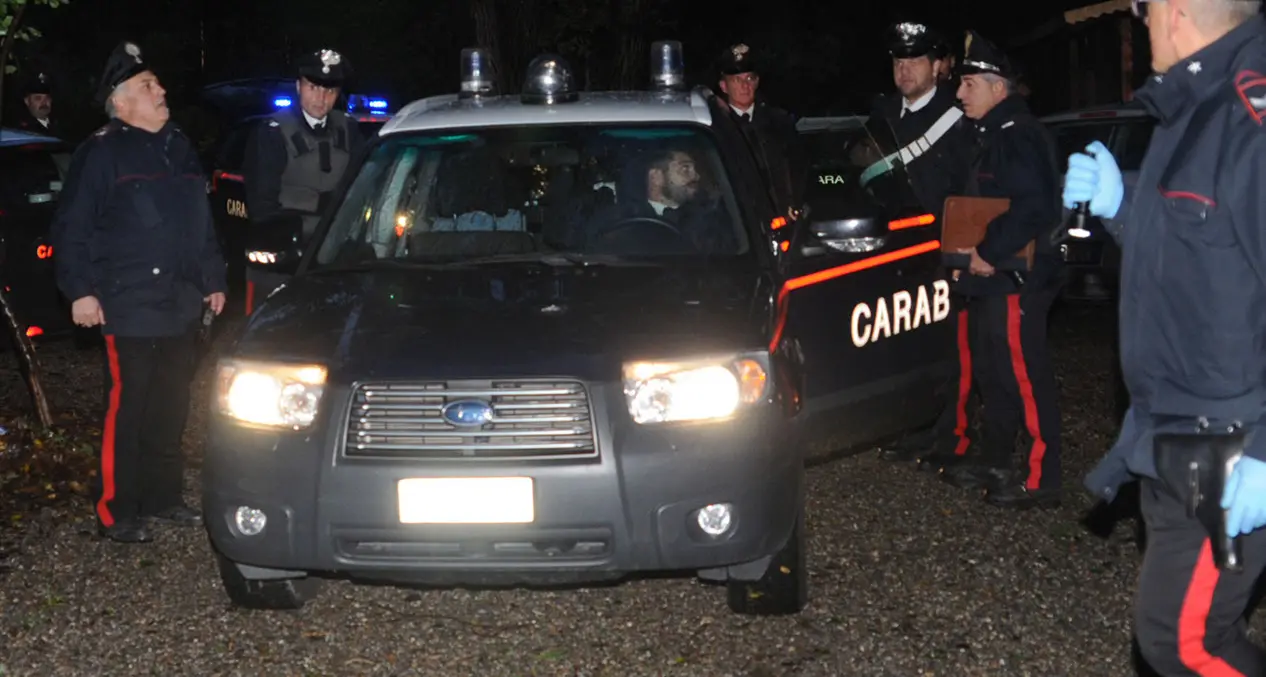 Raid di ladri negli alberghi: rubati soldi e computer