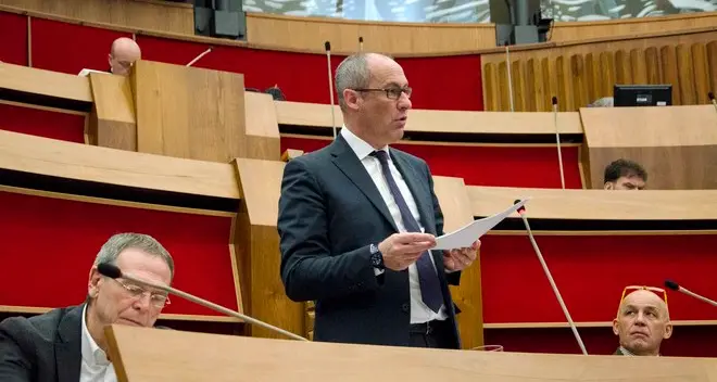 Pensioni d’oro, Rossi promette una riduzione dei privilegi