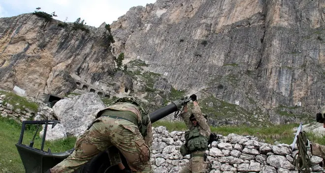 Gli Alpini sulle Torri del Falzarego