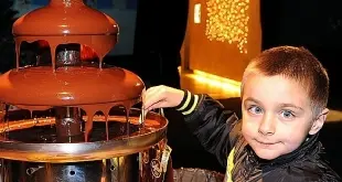 Bolzano: i giorni del cioccolato attirano alla Thun tanti gruppi di golosi