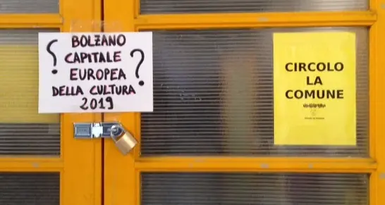 La Comune, sfratto esecutivo I vigili mettono i lucchetti