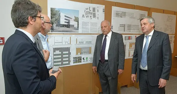 Cantieri pubblici, sopralluogo di Durnwalder