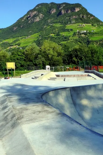 Talvera, pronta la “Platza” Lo skatepark apre sabato