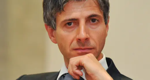 Nuova giunta: mani libere anche sulla scuola italiana