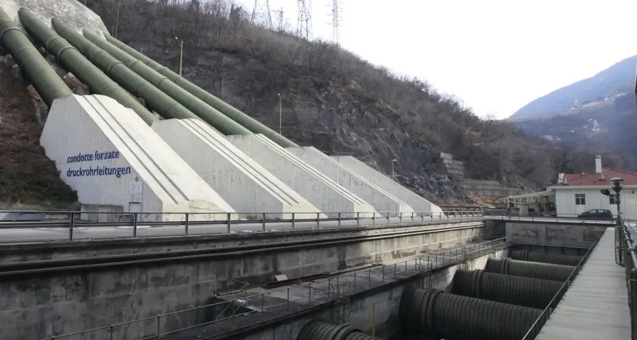 Energia, adesso i Comuni passano all’incasso