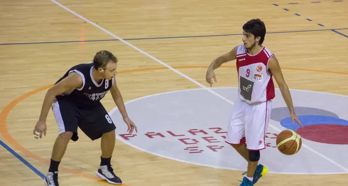 Basket, i Piani ingaggiano Andrea Tracchi