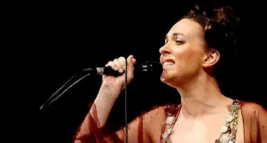 Tereza Salgueiro (Madredeus): cantare a Trauttmansdorff sarà una vera magia