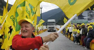 Coldiretti, continua la protesta