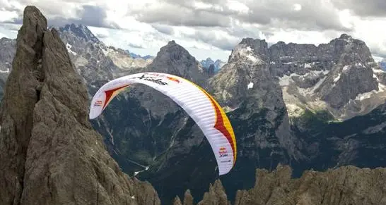 Morto un parapendista altoatesino nella zona delle Tre Cime di Lavaredo