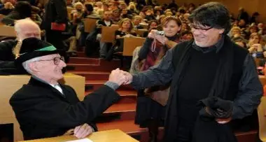 Folla a Bolzano per ascoltare Luis Sepulveda