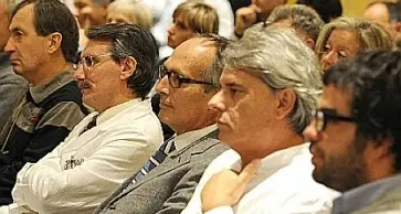 Bolzano: da domani negozi aperti 7 domeniche