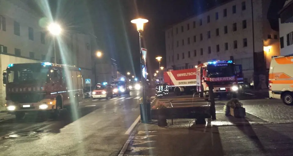 Scatta l'allarme chimico in stazione