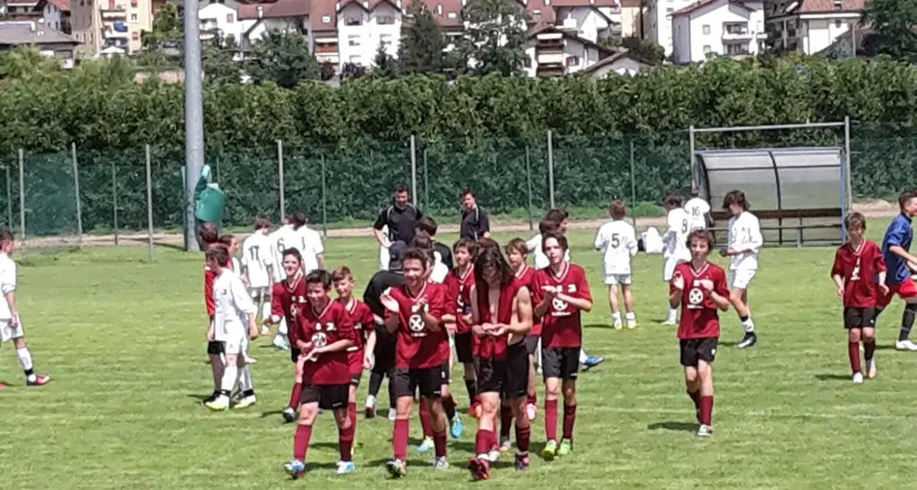 Calcio, finali provinciali Vss a Laives: in campo i ragazzini dagli 11 ai 15 anni