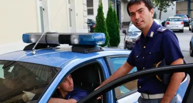 In fin di vita per difendere la moglie