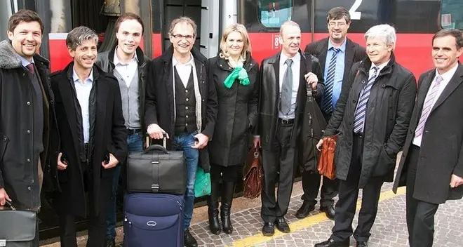La pattuglia Svp parte in treno