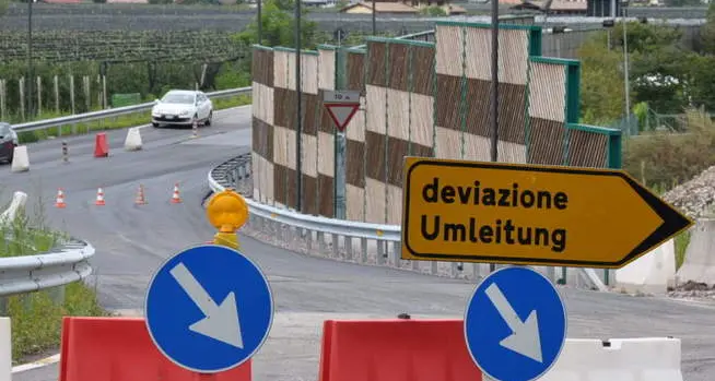 Via Kennedy si libera dal traffico