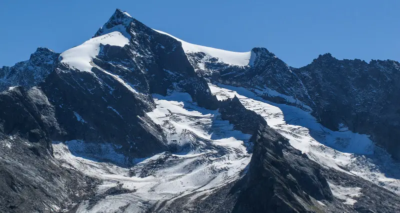 Si perde sul sentiero, muore di freddo e stanchezza
