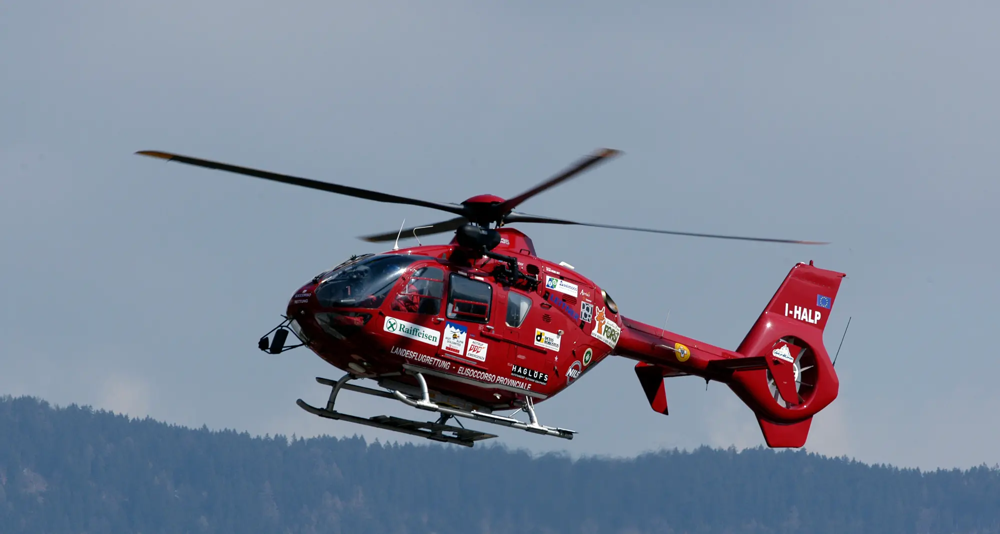 Tragedia in montagna, escursionista muore in val Badia