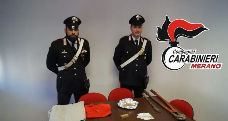 Minorenne denunciato per furto