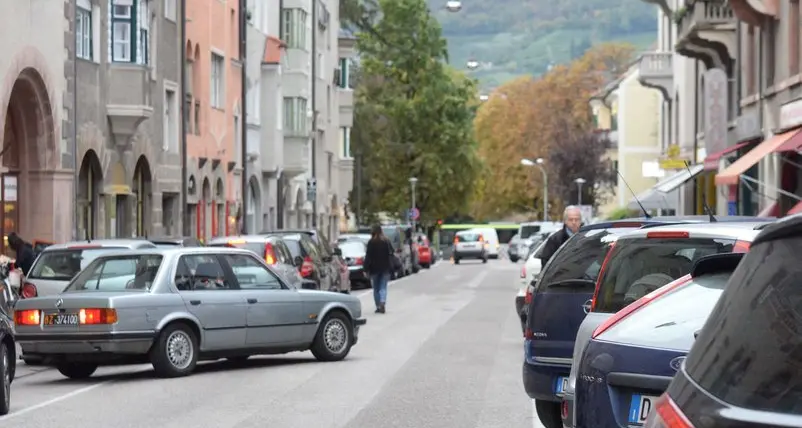 La Confesercenti boccia i blue-park in via Matteotti