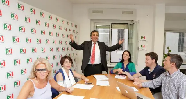 Bolzano, presentata la mozione di sfiducia delle opposizioni per tornare a votare