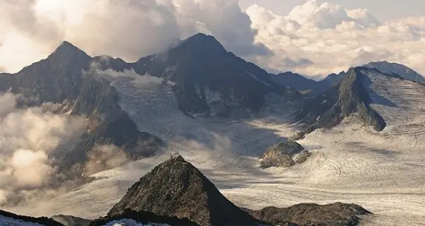 Riapre il rifugio Gino Biasi al Bicchiere