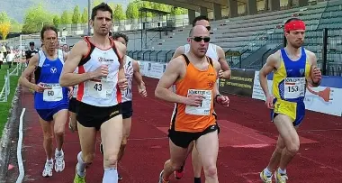 Atletica: Frick vince il Vivicittà a Bolzano e togliendosi una scarpa ricorda Abebe Bikila