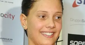 Nuoto, meeting di Bolzano: Fissneider nei 100 rana supera l'europea Ruhnau