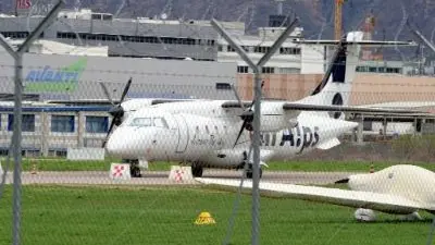 Un velivolo Air Alps sulla pista dello scalo di Bolzano