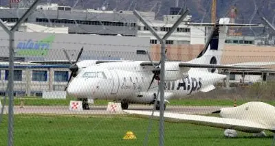 Aeroporto di Bolzano a rischio chiusura? Il direttore: \"Non è vero, il piano nazionale ci salva\"